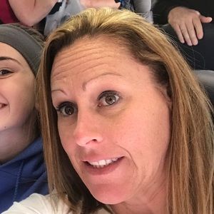 Meet your Posher, Traci